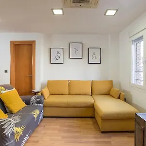 https://rocalujo-soho.hotelsinnerja.org